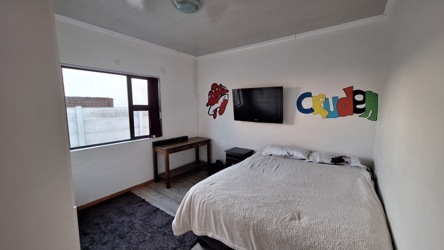 4 Bedroom Property for Sale in Velddrif Western Cape